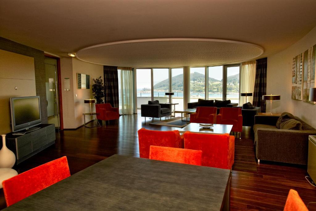 Hotel Ego مْبيفيرو المظهر الخارجي الصورة