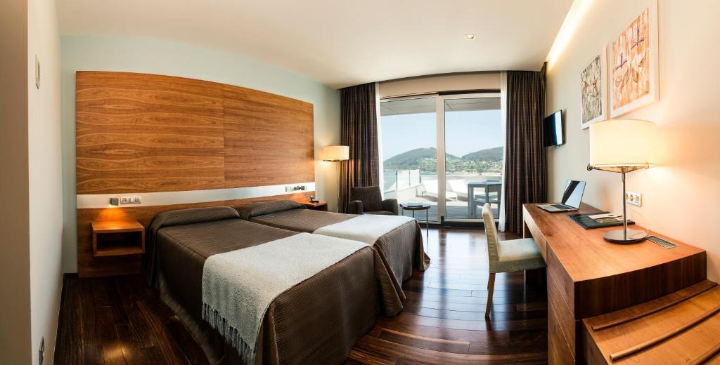 Hotel Ego مْبيفيرو المظهر الخارجي الصورة